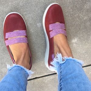 CLARKS SLIP ON